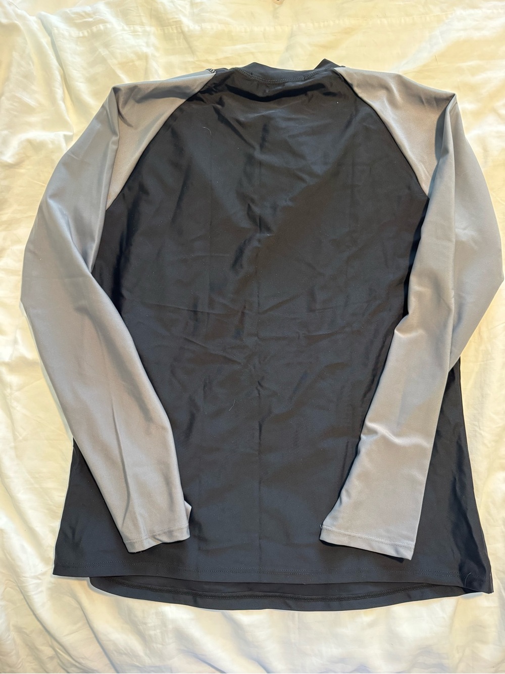 🔔 Donating Soon - Make an Offer!       
Jack Smith Rash Guard + Bikini Set Large - Picture 4 of 9